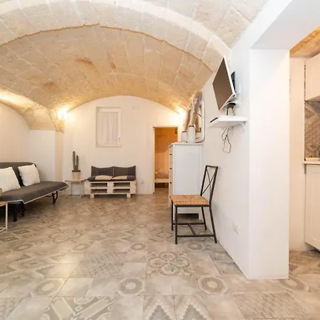 Holiday home A L Touristhouse Monopoli