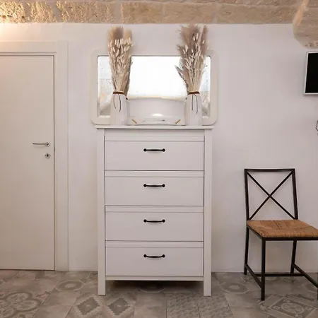 A L Touristhouse Holiday home Monopoli